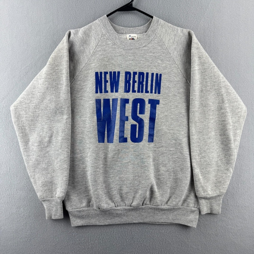 Vintage New Berlin West Sweatshirt Mens Large (Fits Medium) 80s 90s Crewneck USA